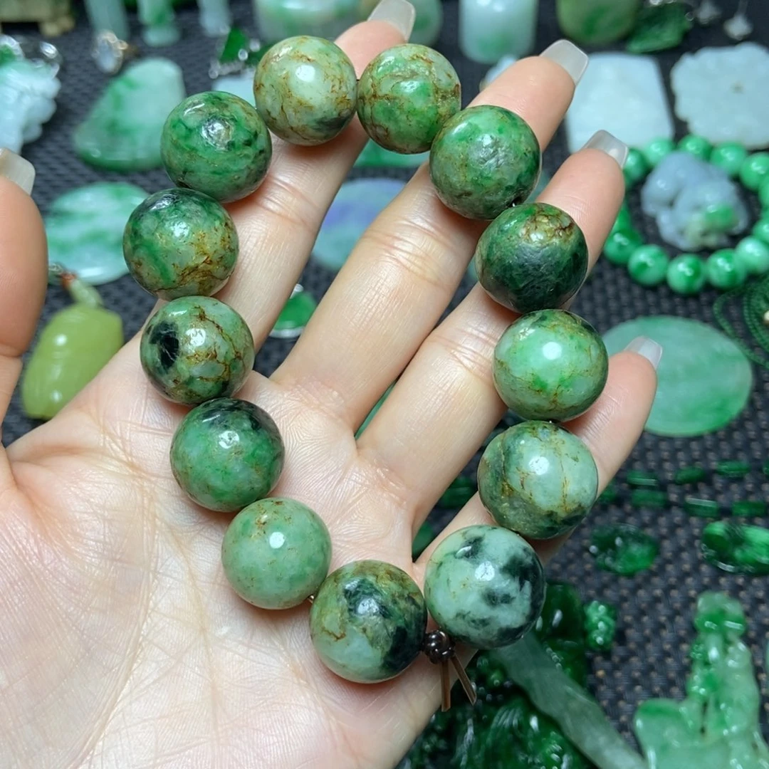 山***️翡翠未镶嵌挂件清