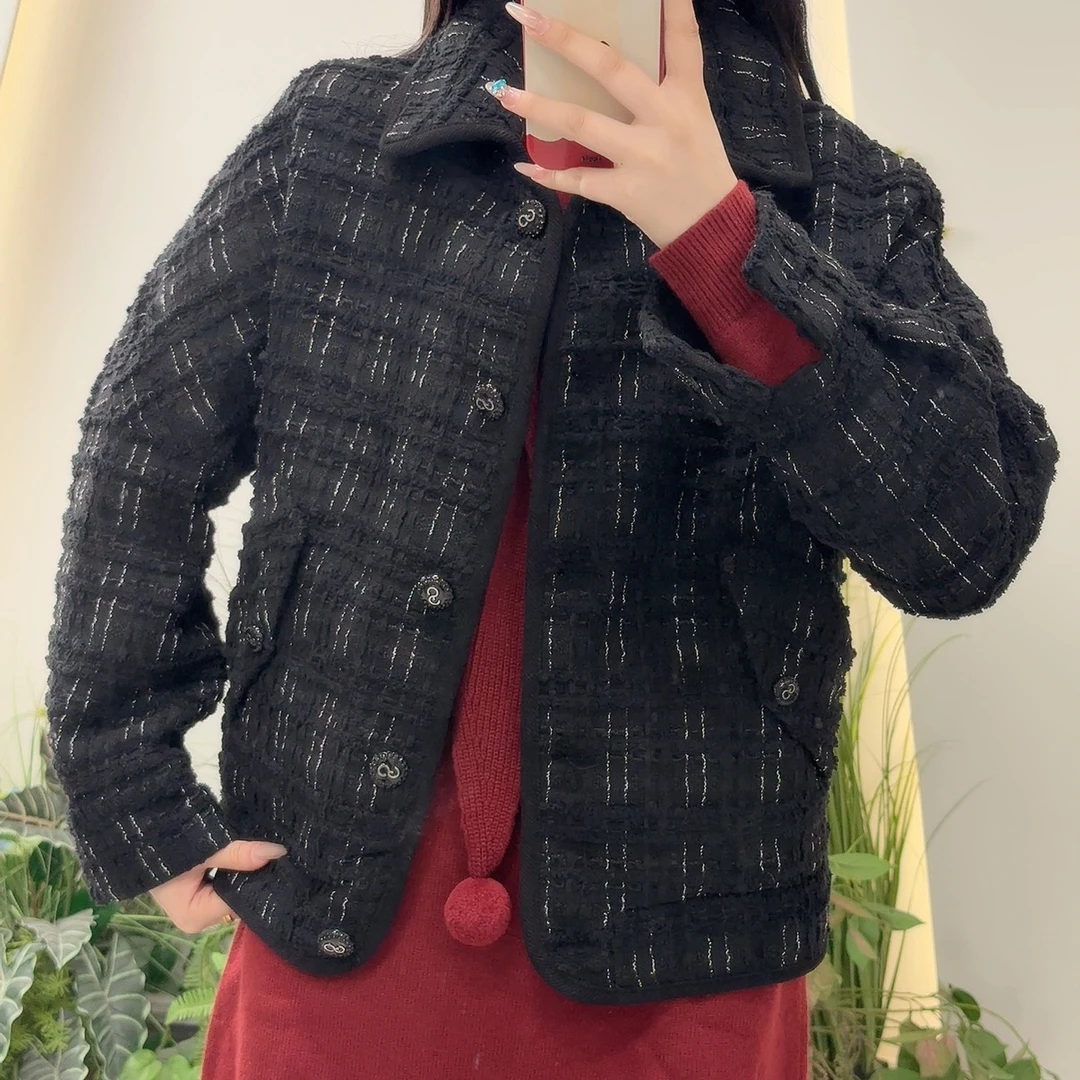 翻领短外套春单排扣短款女气质厚款潮流小香风