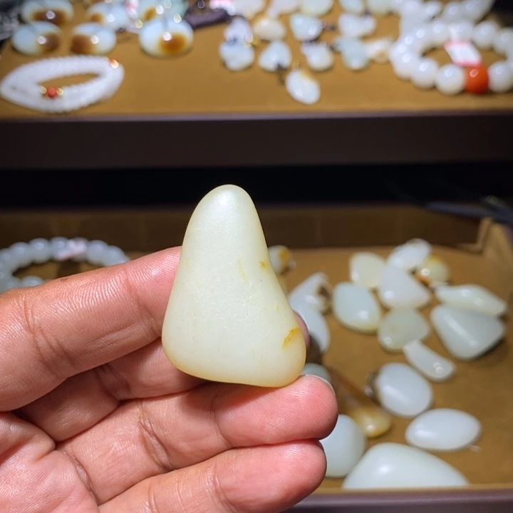 国***、和田玉（白玉）未镶嵌颈饰