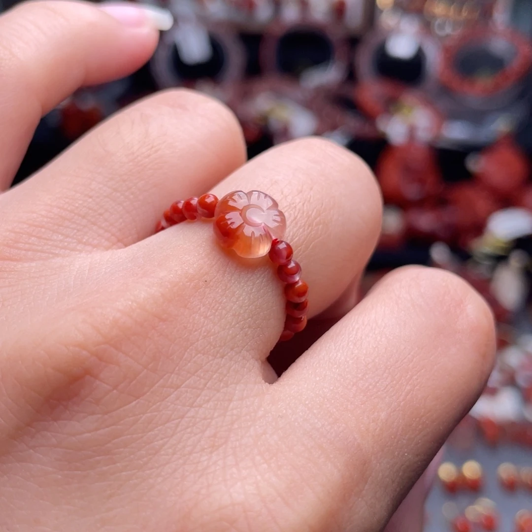 南红玛瑙未镶嵌花戒指