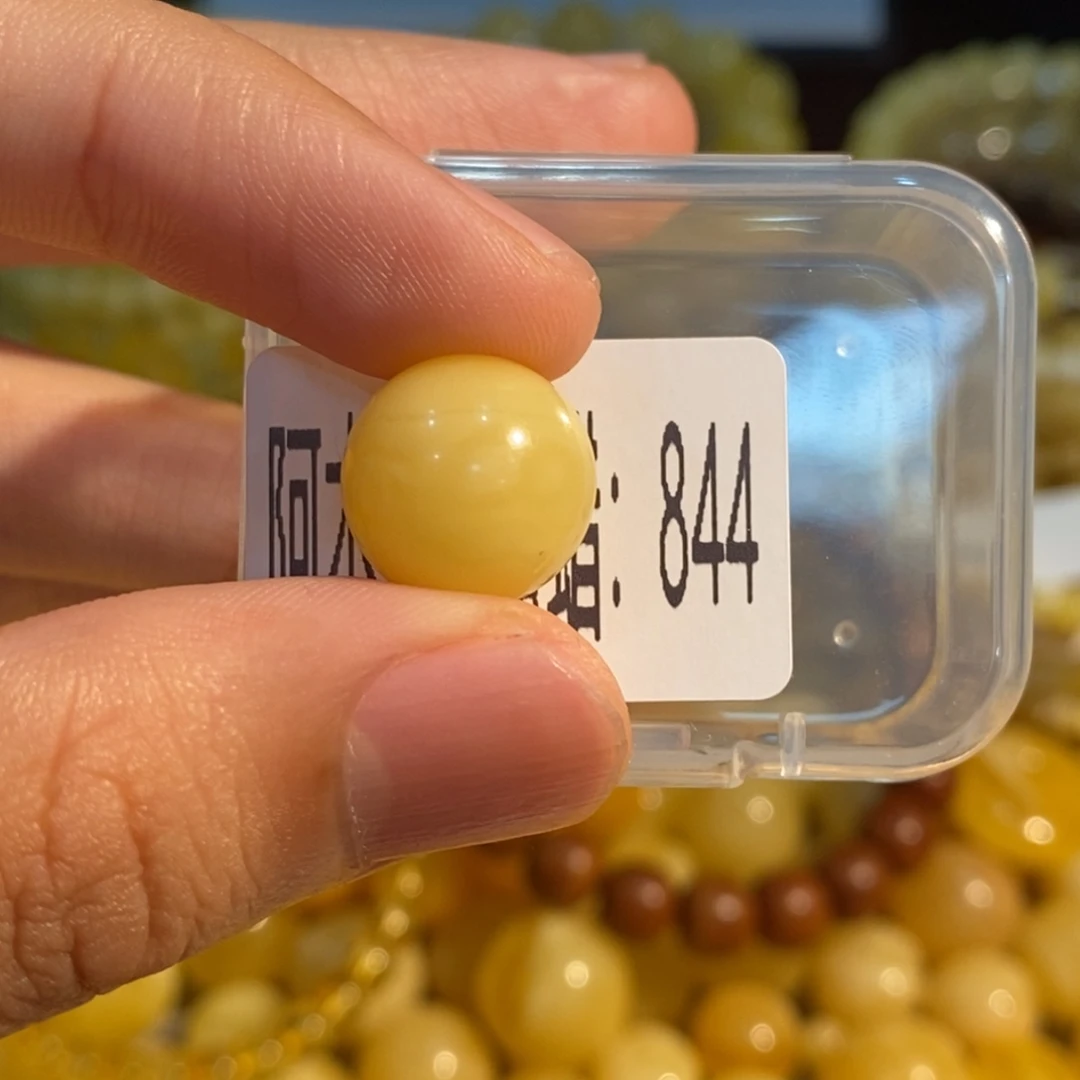 琥珀未镶嵌珠宝奇石844