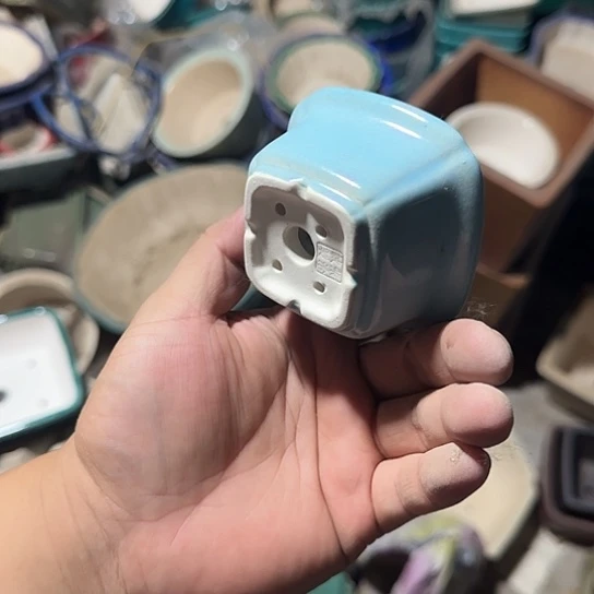 一些有实力却没文化且缺乏素质