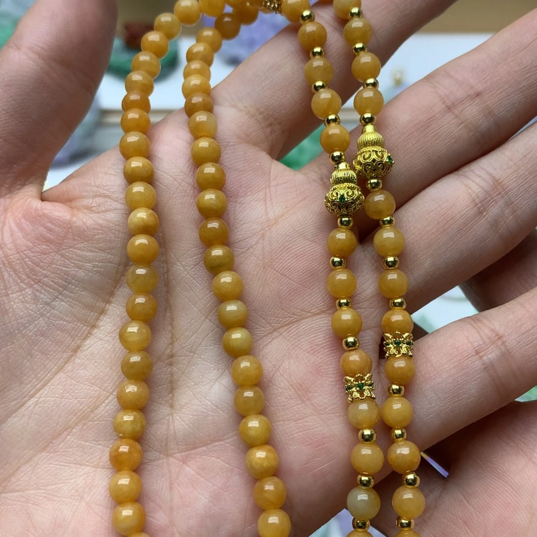 翡翠颈饰未镶嵌宾翡翠