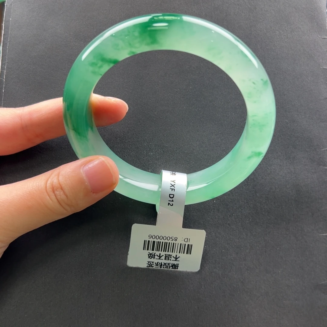 石英质玉未镶嵌手镯+瑶瑶58.6