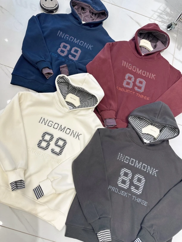 秋季休闲上衣连帽加厚宽松带帽卫衣拼接加绒包袖长袖时尚