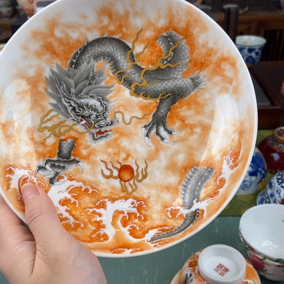 陶瓷的设计师是一个人