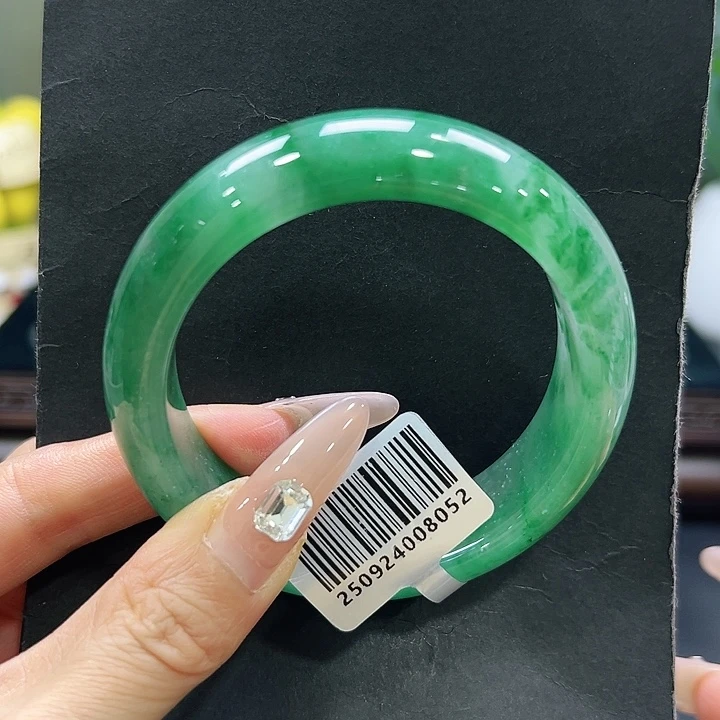 石英质玉（非洲翠）未镶嵌手镯57-58