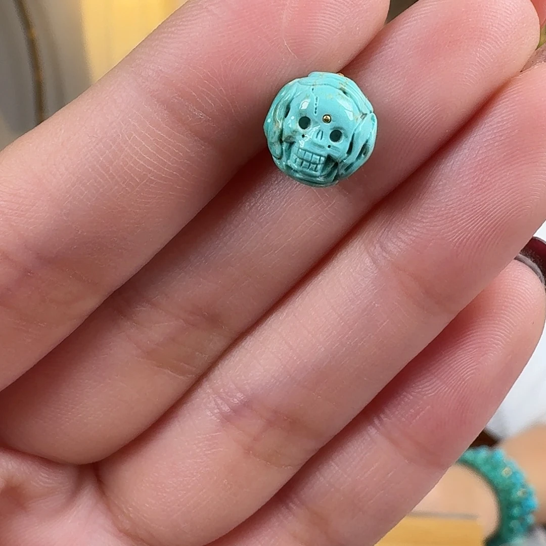 绿松石未镶嵌珠宝奇石