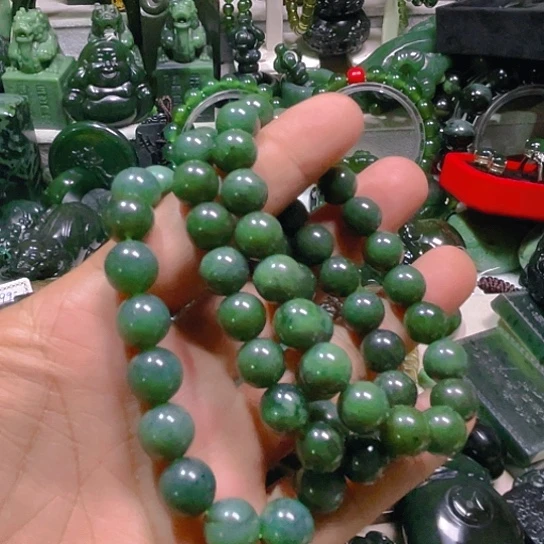 未镶嵌蛇纹石玉泰山玉