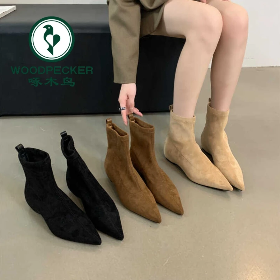 啄木鸟2025秋冬新款磨砂绒面平底袜靴平跟瘦瘦靴气质尖头短靴女