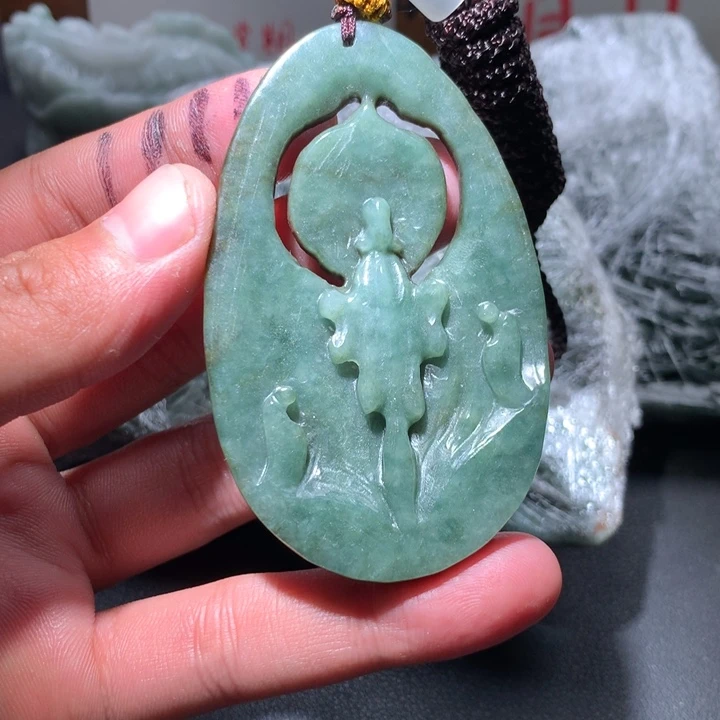 翡翠未镶嵌颈饰保真天然a货翡翠