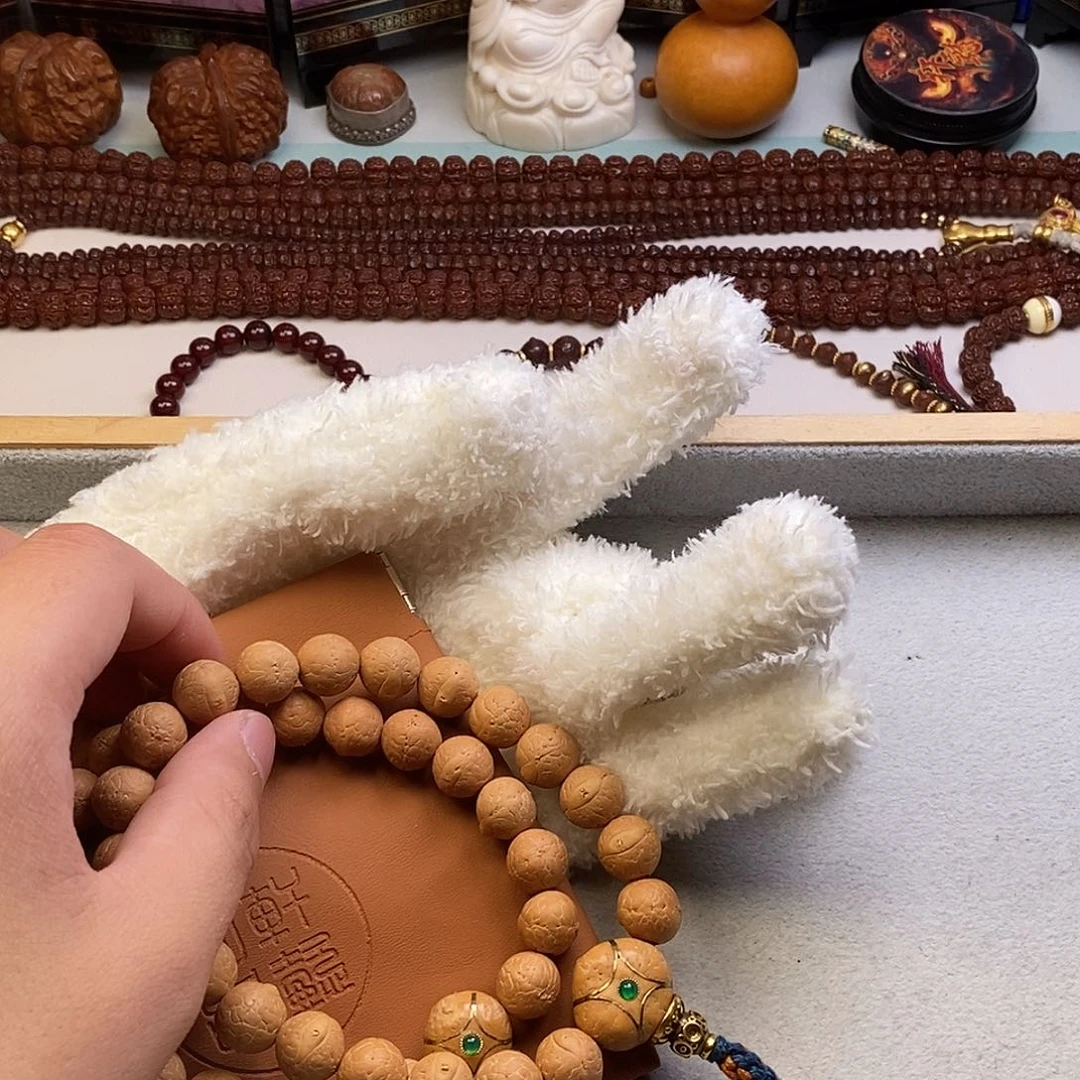 凤眼菩提吊坠。。。。。。。。。。。。