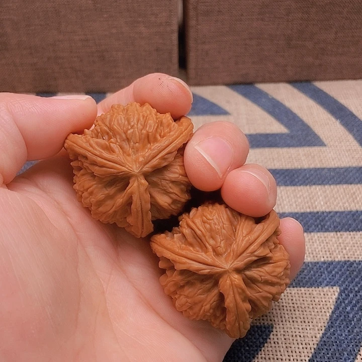 吊坠文玩核桃啦*说三棱