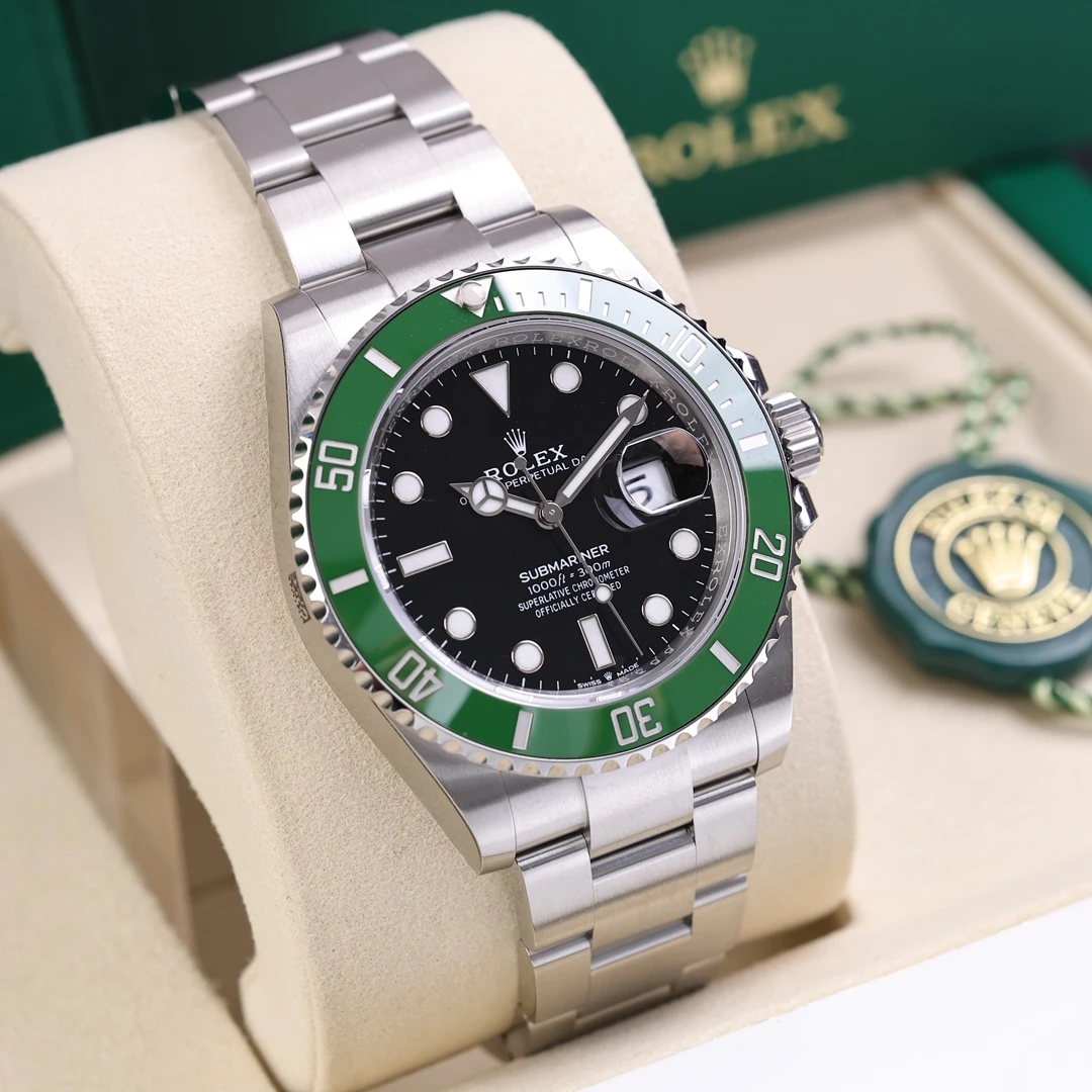 99新 Rolex/劳力士 126610lv新款绿鬼 2025年3月保卡