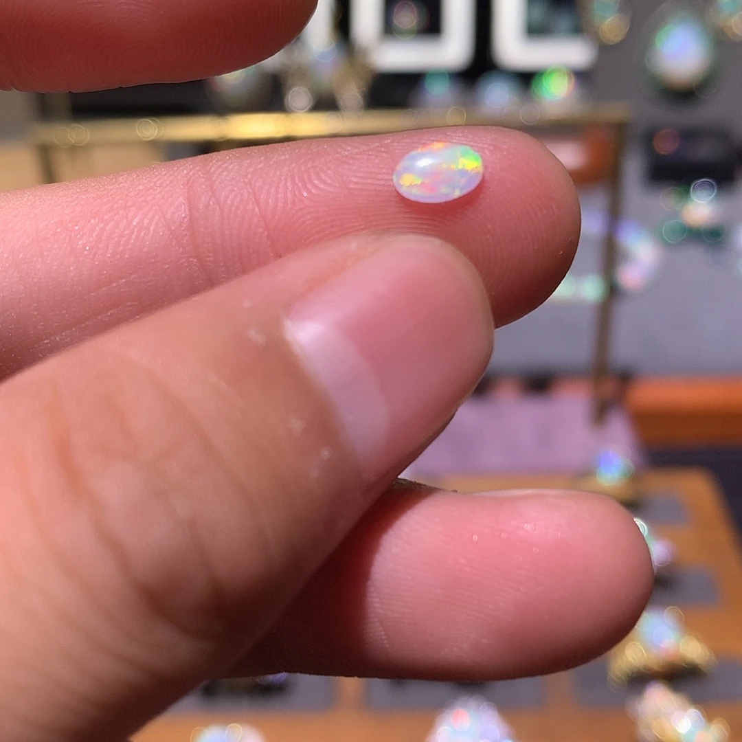 欧泊未镶嵌澳大利亚欧泊