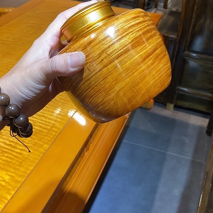 楠木茶叶罐一木挖一个