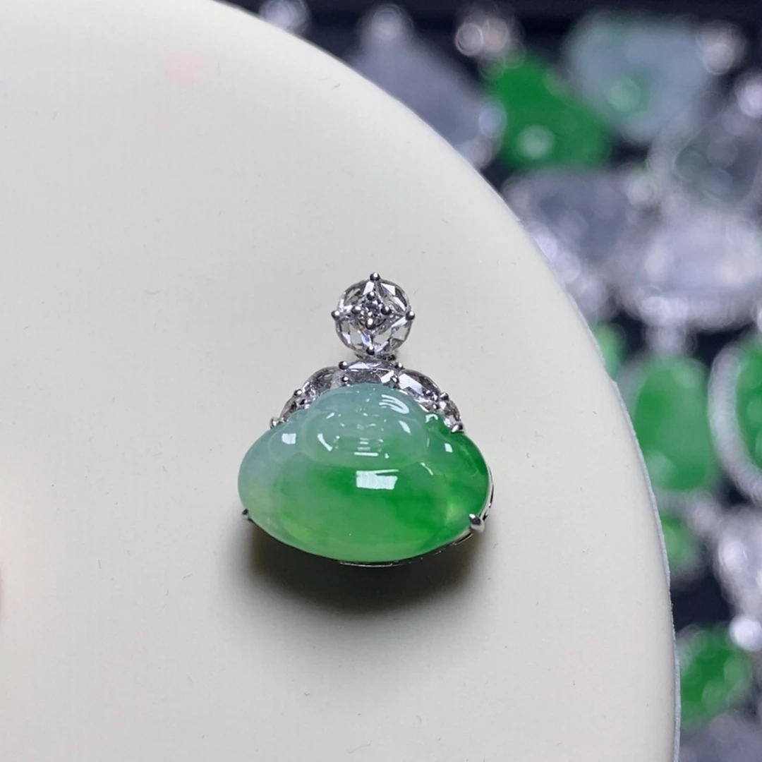翡翠18K金镶嵌吊坠(不含链)佛