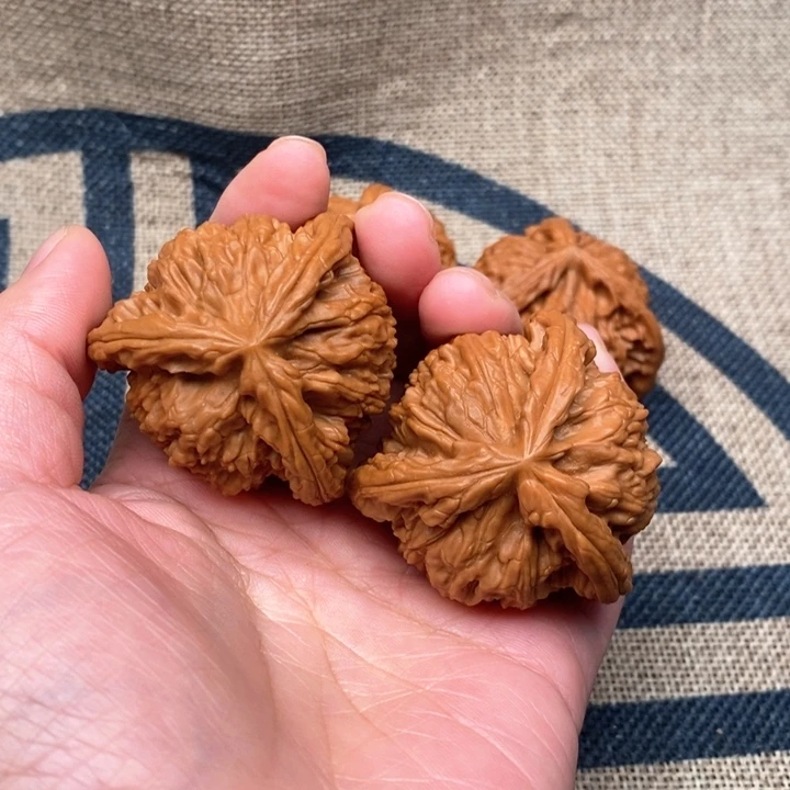 吊坠文玩核桃轨*