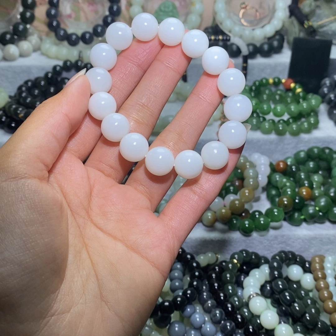 发***蜜和田玉未镶嵌手链