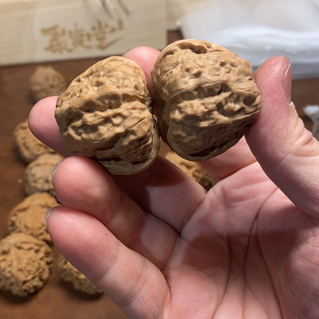 纯***粹手串金刚菩提蛤蟆40左右