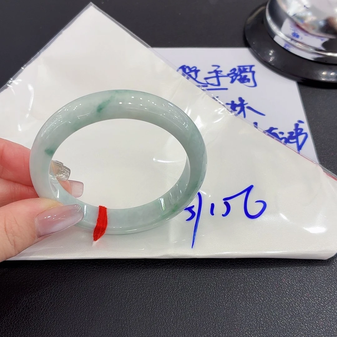 翡翠未镶嵌手镯天然缅甸翡翠手镯57
