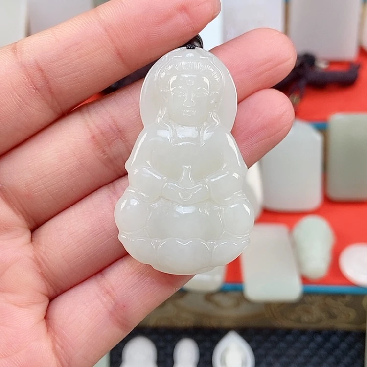 【闪购商品】颈饰未镶嵌和田玉