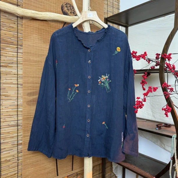 ［淇淇推荐］亚麻定制花朵刺绣长袖花边领长袖小衫（衣长60胸围130）