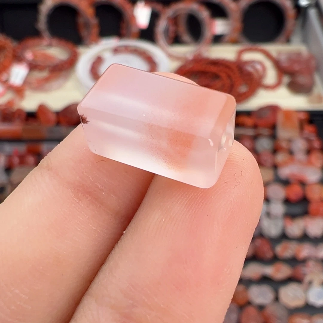 南红玛瑙未镶嵌颈饰长条印章