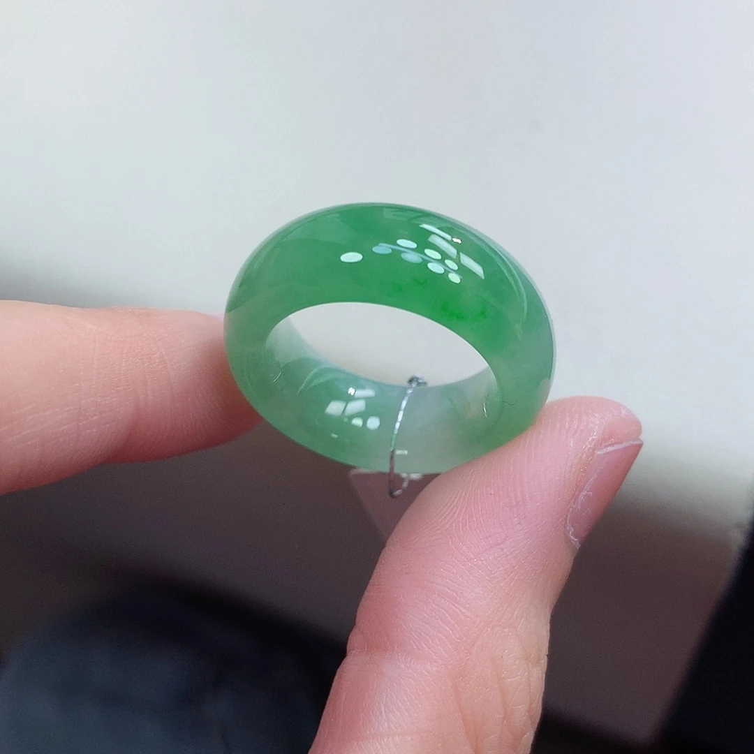 翡翠未镶嵌戒圈16-17号