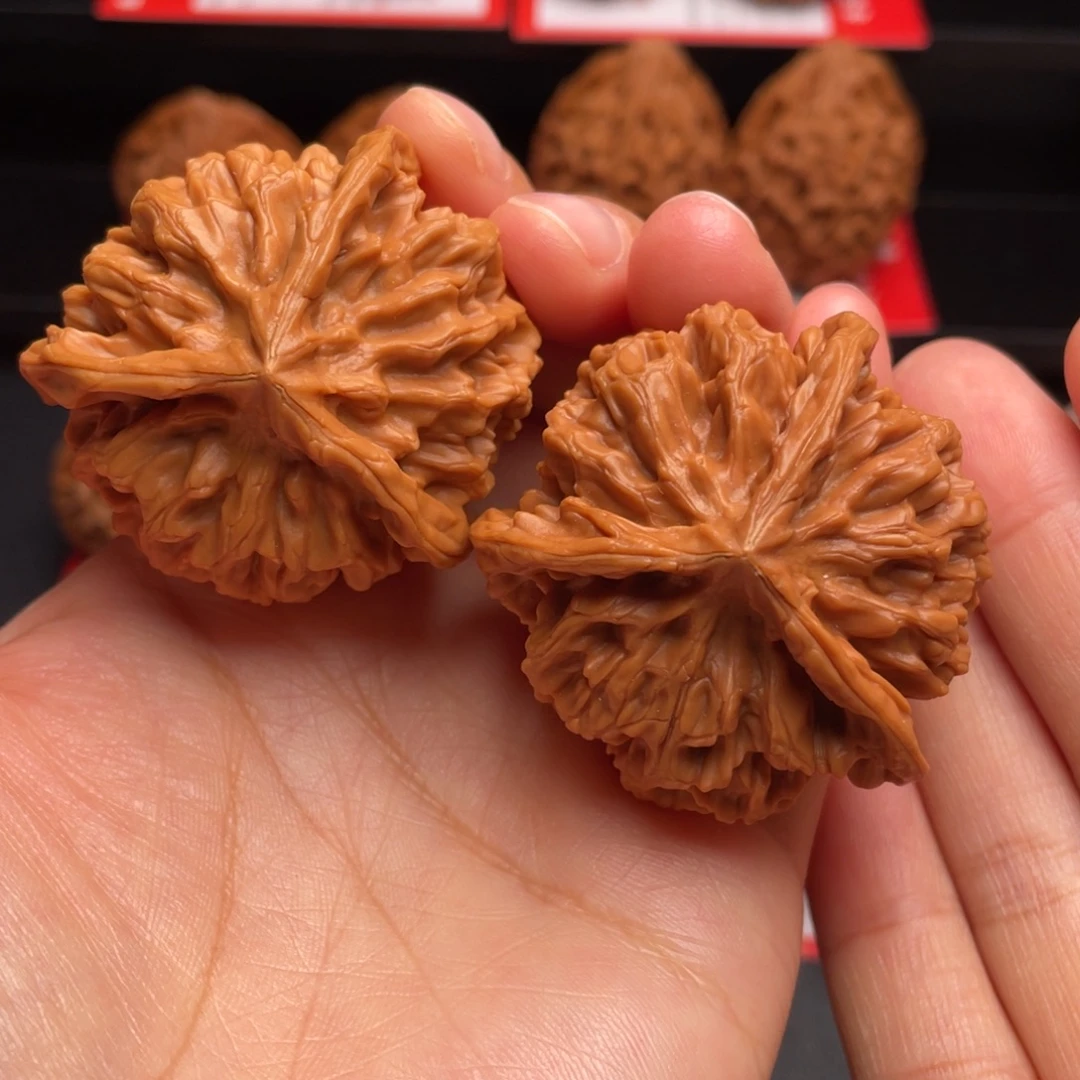 文玩核桃把件三棱46尺