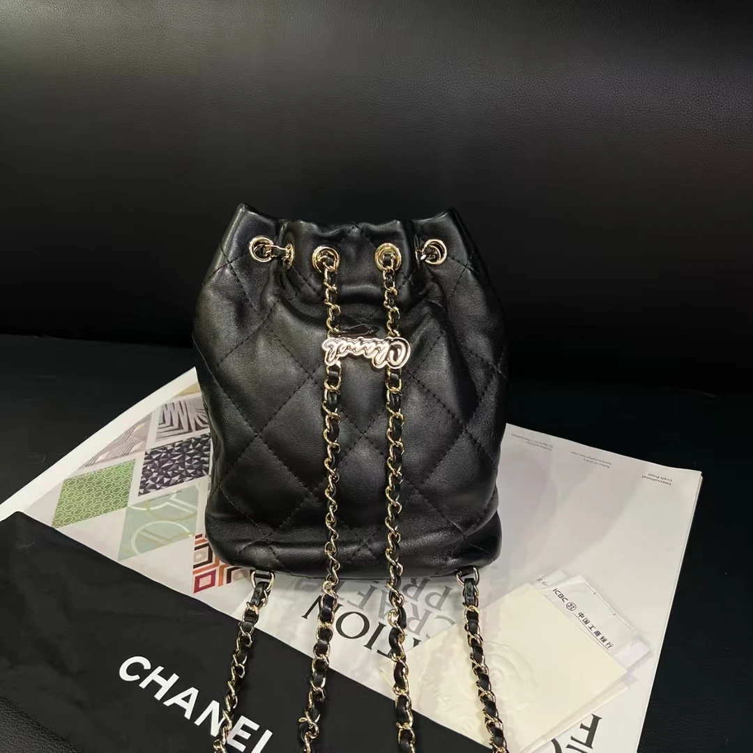 99新 Chanel/香奈儿 专柜34000黑金24S抽绳水桶双肩包B5909