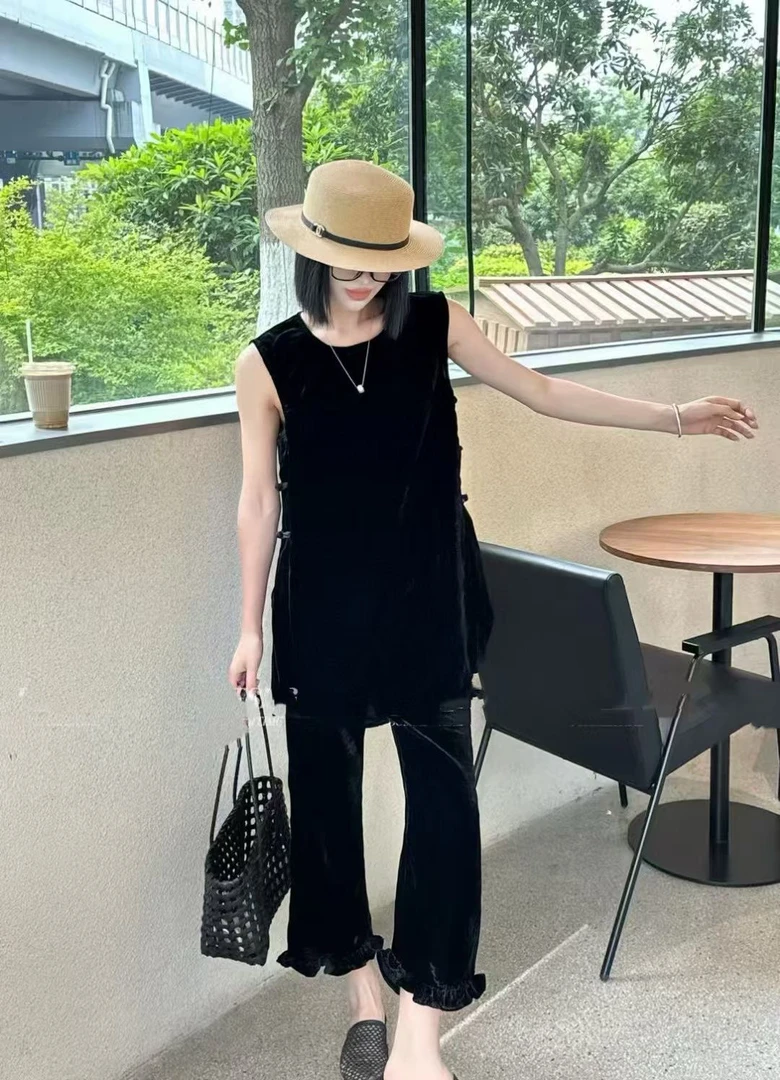 OMG！高级感丝绒盘扣无䄂马甲十休闲裤两件套古韵时尚