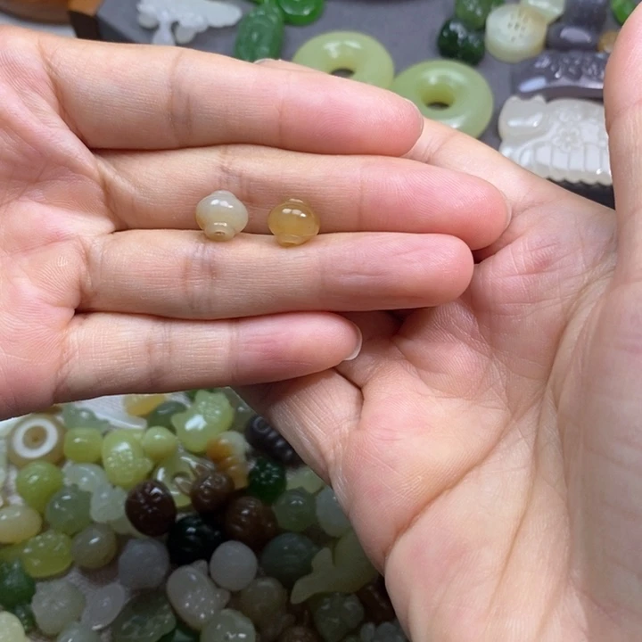 未镶嵌和田玉挂件天***热