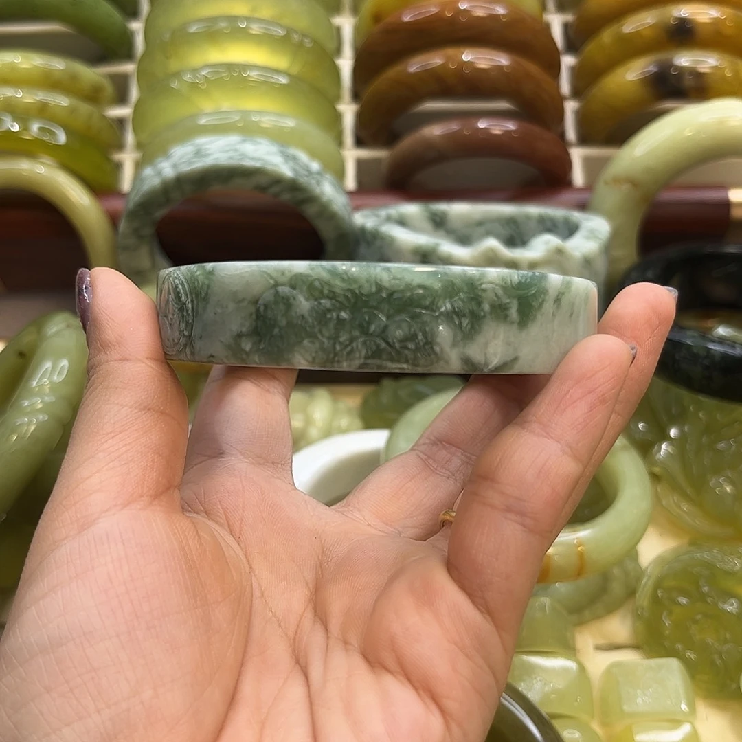 蛇纹石玉未镶嵌手镯2号60.6兽面