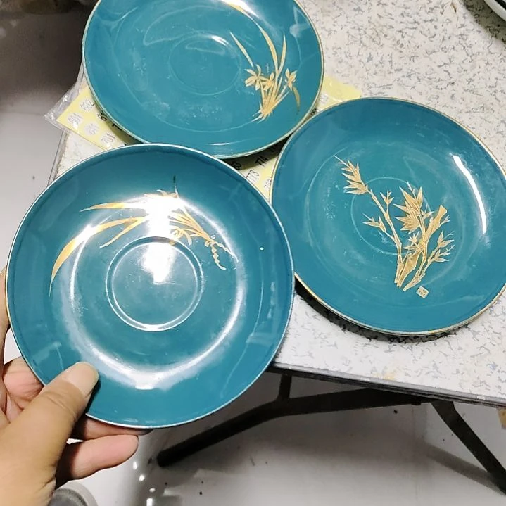 瓷片五厂，七厂各种摆件，瓷片，均有瑕疵！