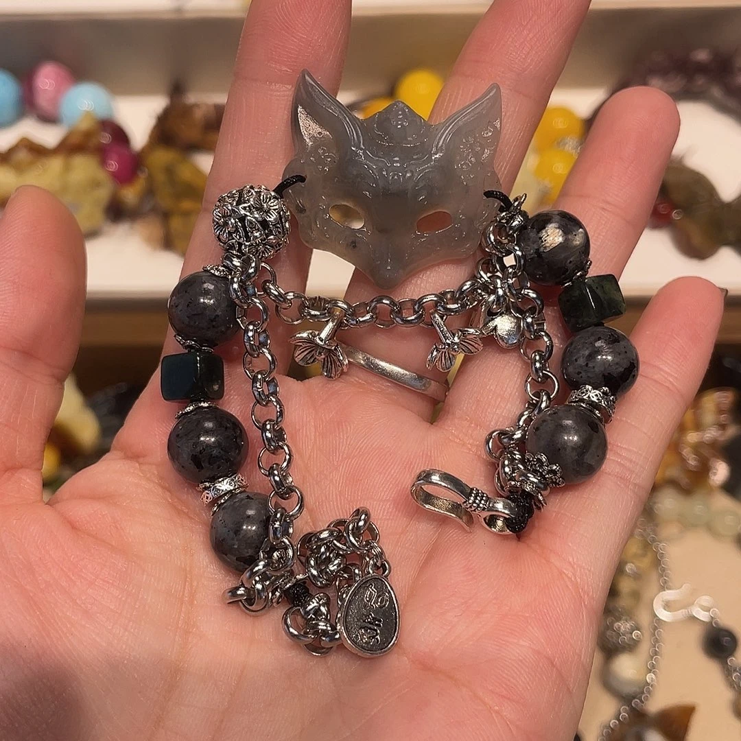 蛇纹石玉合金颈饰