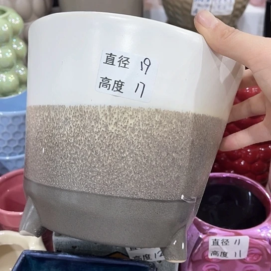多肉绿植陶瓷花盆9.9包邮，有孔