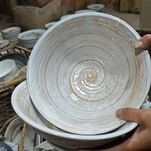 库存微瑕刷釉大碗两个