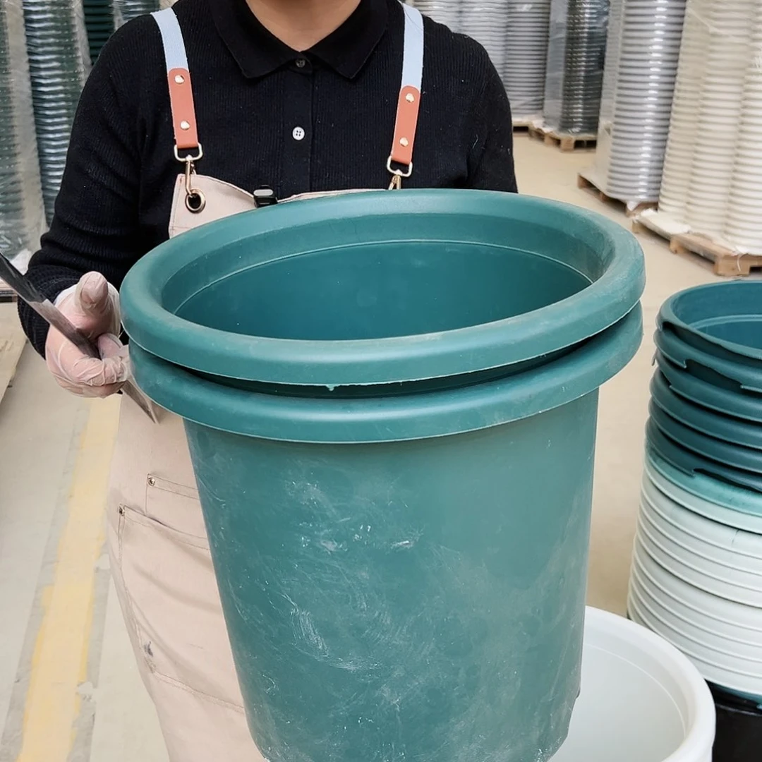 树脂瑕疵四季盆8#墨绿色3个无托