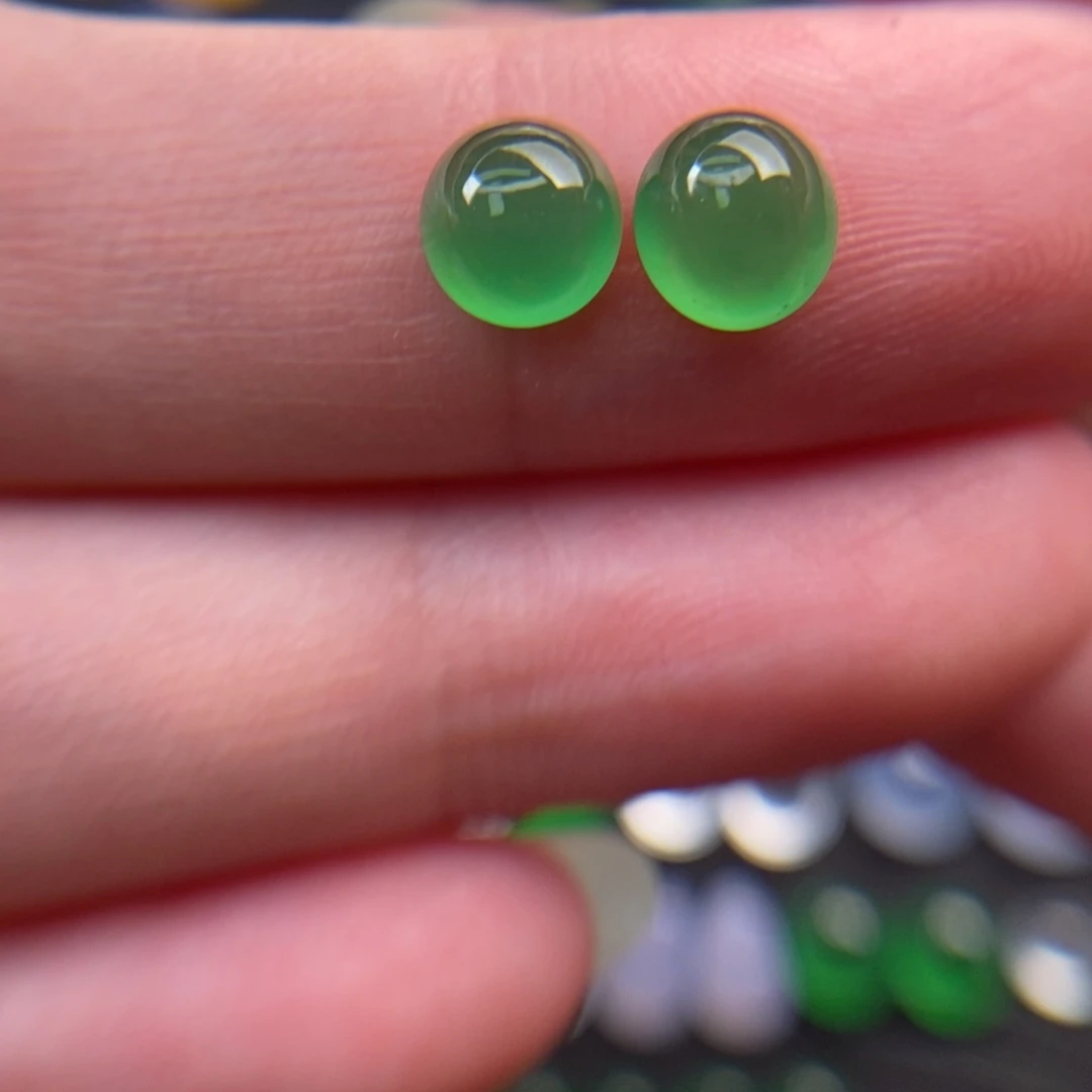 定制翡翠未镶嵌翡翠