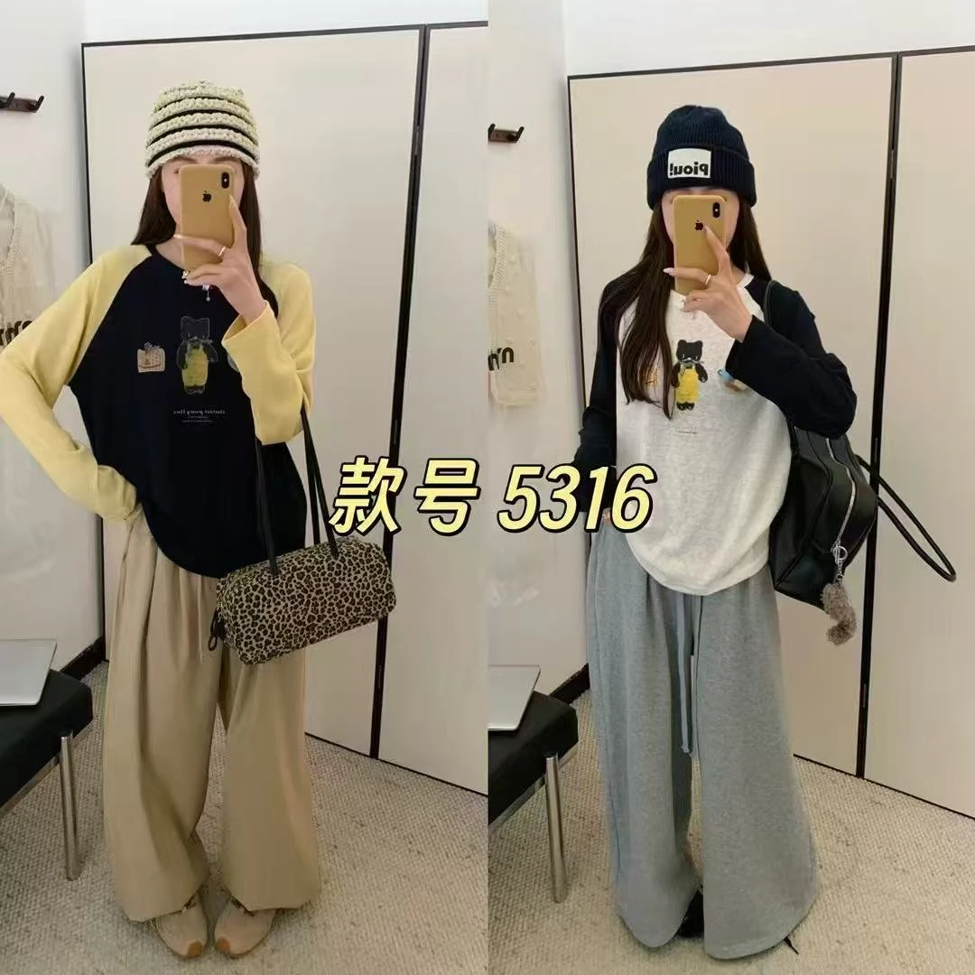 5316印花小猫女士秋款打底衫