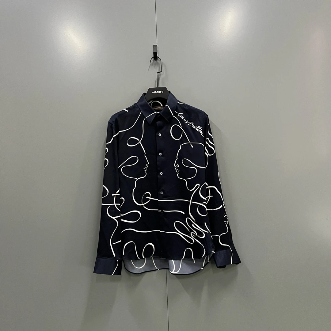95新 LouisVuitton/路易威登 (ll) 线条印花衬衫M/102015瑕疵如图