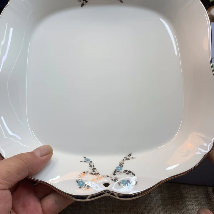 金瓷阁家的美丽瓷器