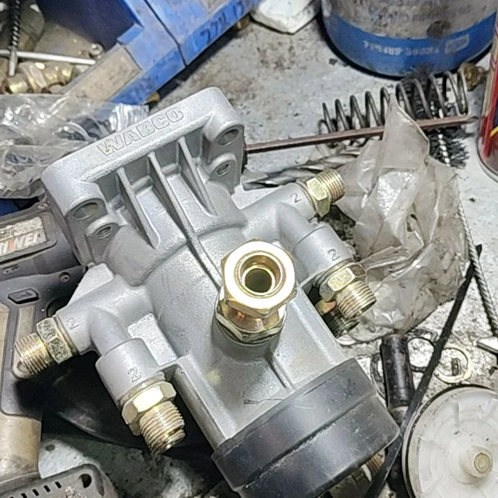 00000000000000000000000