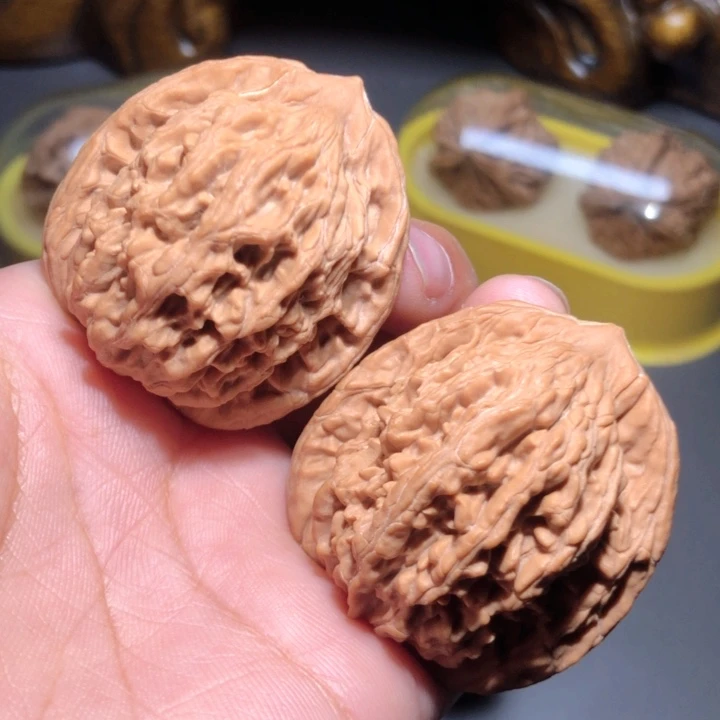 文玩核桃把件40麦虎