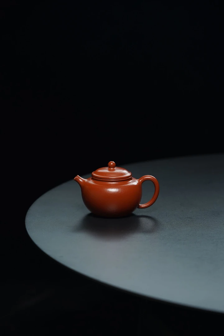 精品朱泥贡珠135cc
