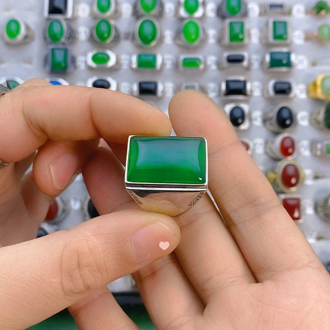 永***你玛瑙/玉髓未镶嵌戒指