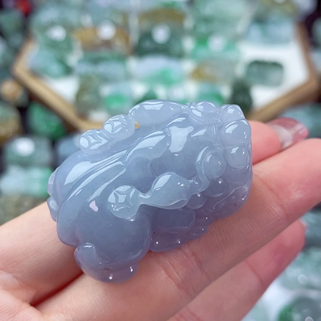 翡翠颈饰未镶嵌天然