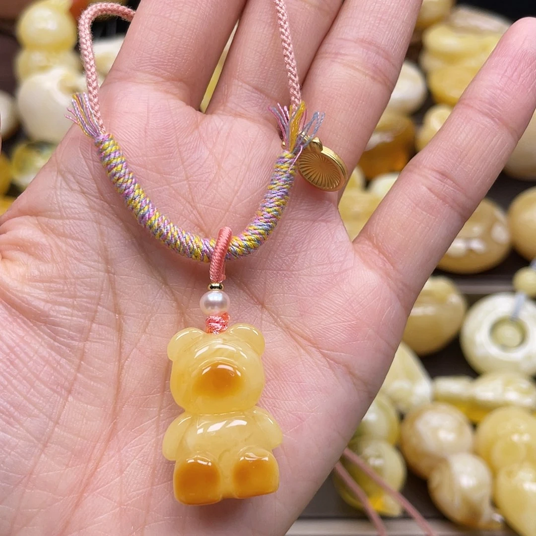 蜜蜡裸石未镶嵌蜜蜡