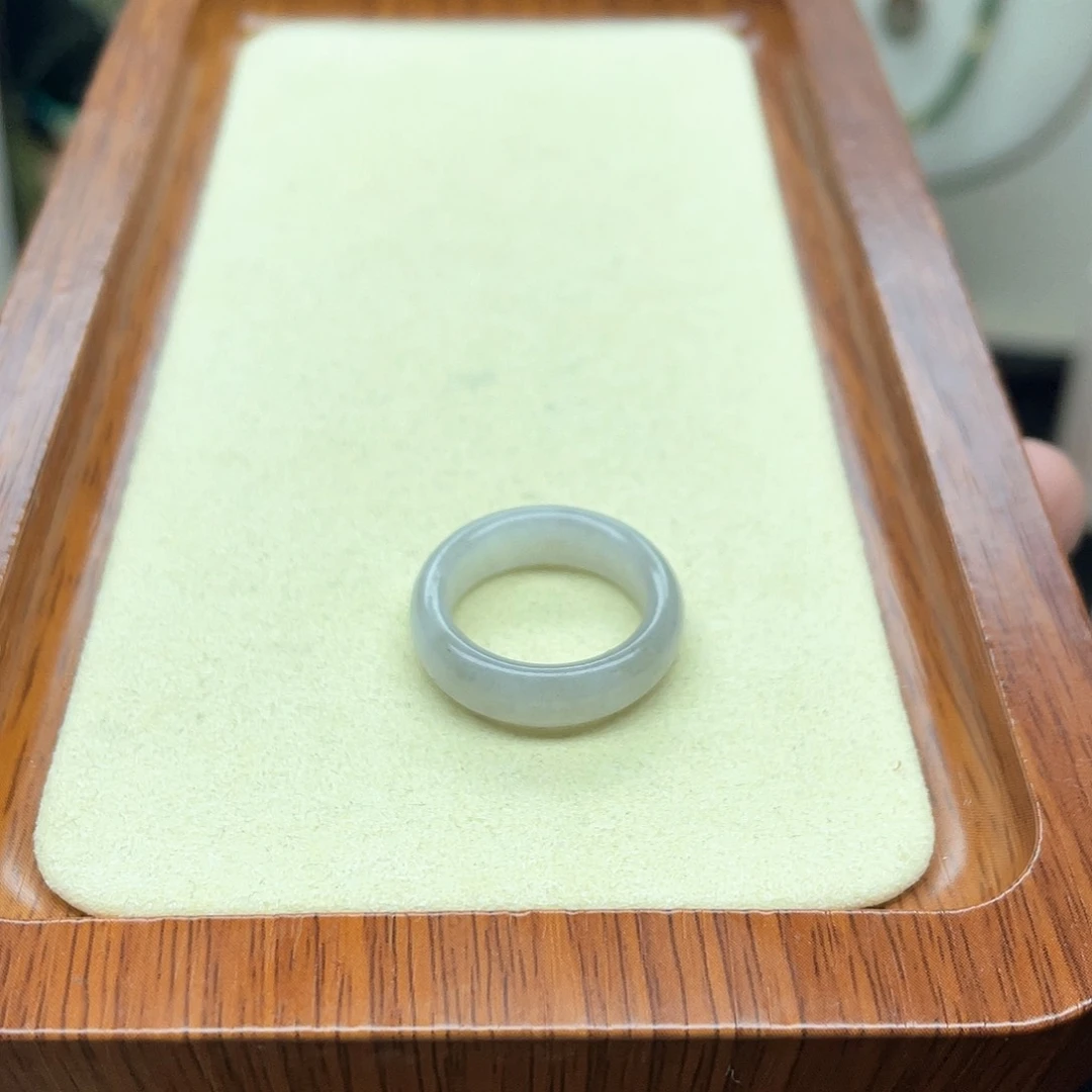 和田玉戒指未镶嵌38烟灰圆条14号